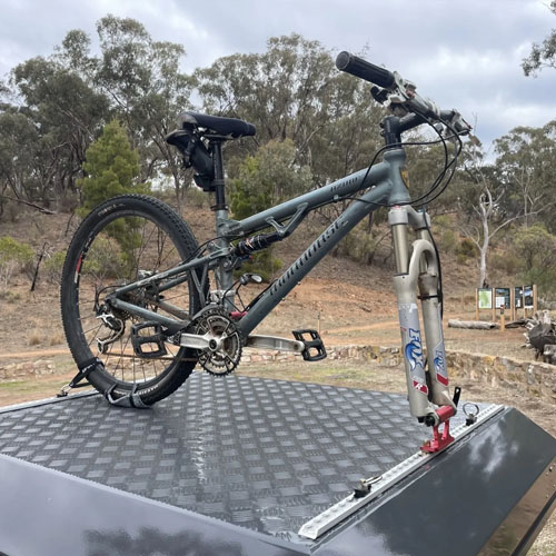 emroo rooftop bike mount system